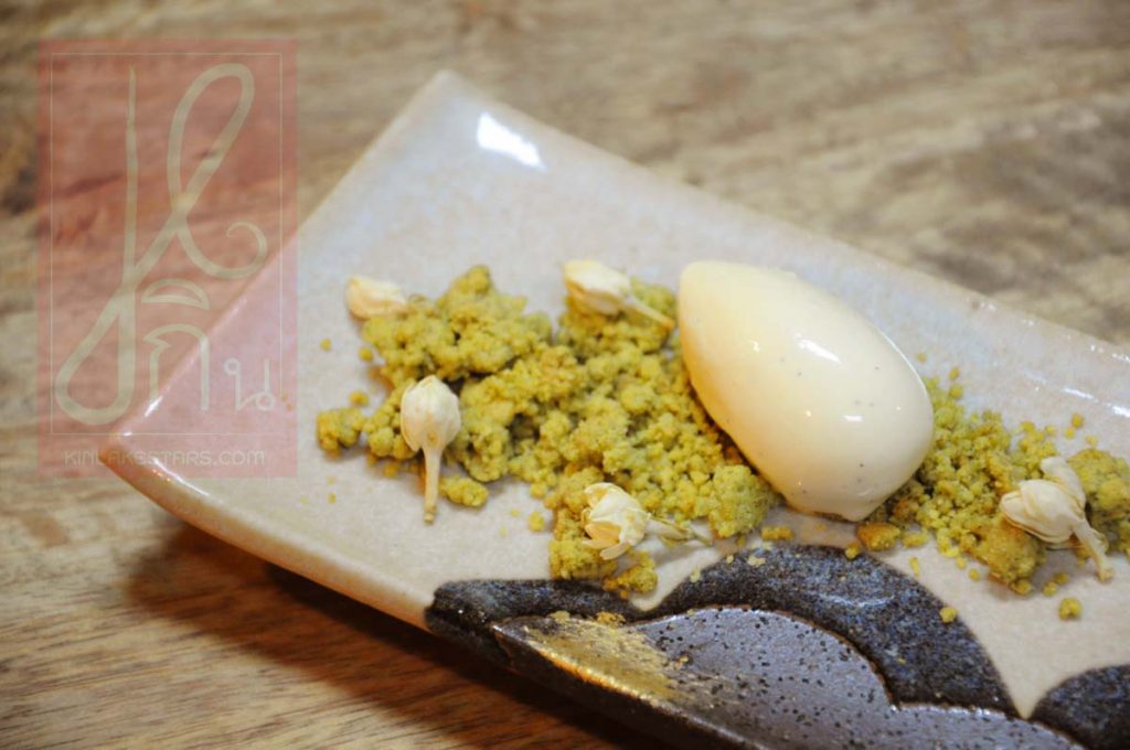 สูตรทำไอศกรีมมะลิ ชาเขียว  สำหรับเดือนสิงหาคม เดือนแห่งวันแม่ วันนี้เรามาลองทำไอศกรีมมะลิกันดีกว่า