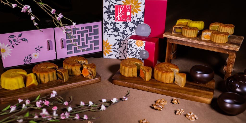 ร่วมฉลองเทศกาลไหว้พระจันทร์ กับ ขนมไหว้พระจันทร์แสนอร่อย ของ โรงแรม ดิ แอทธินี โฮเทล แบงค็อก, อะ ลักซ์ชูรี คอลเล็คชั่น โฮเทล